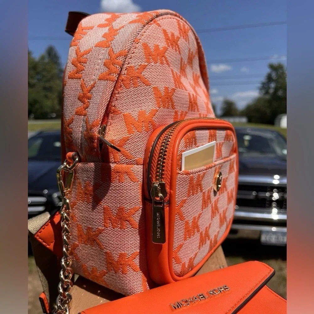 Michael Kors Orange Jacquard Mini Backpack Wallet 2-in-1 NWT - Picture 4 of 8